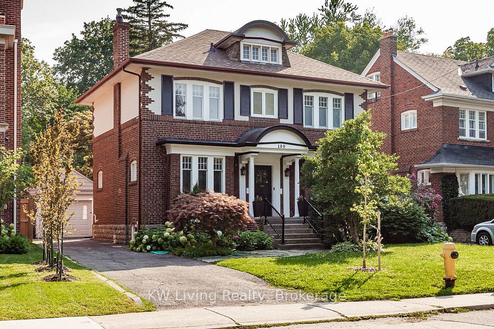 180 Dinnick Crescent, Toronto, ON M4N 1M3