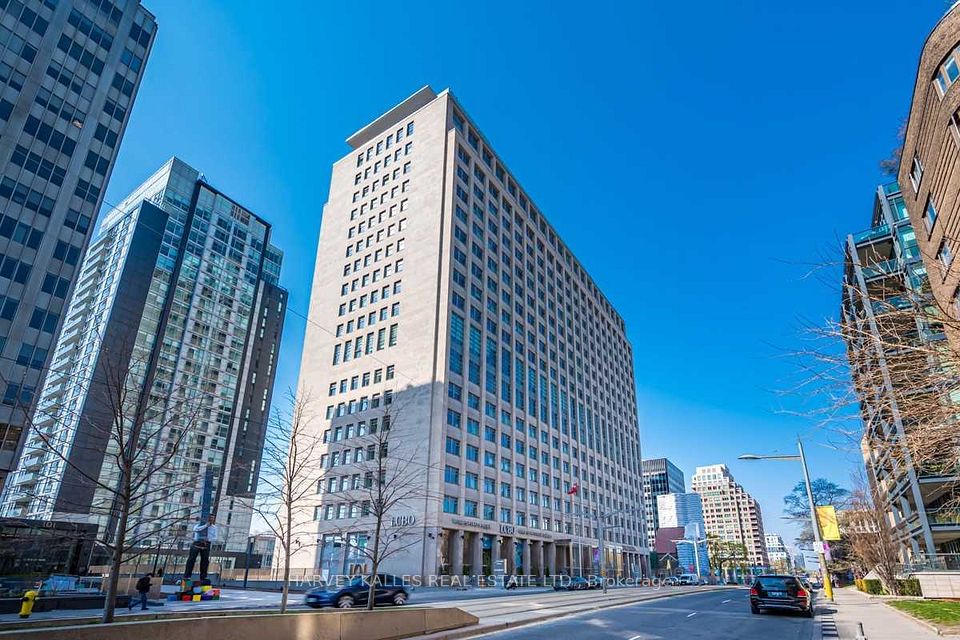 111 St. Clair Avenue W 1613, Toronto, ON M4V 1N5