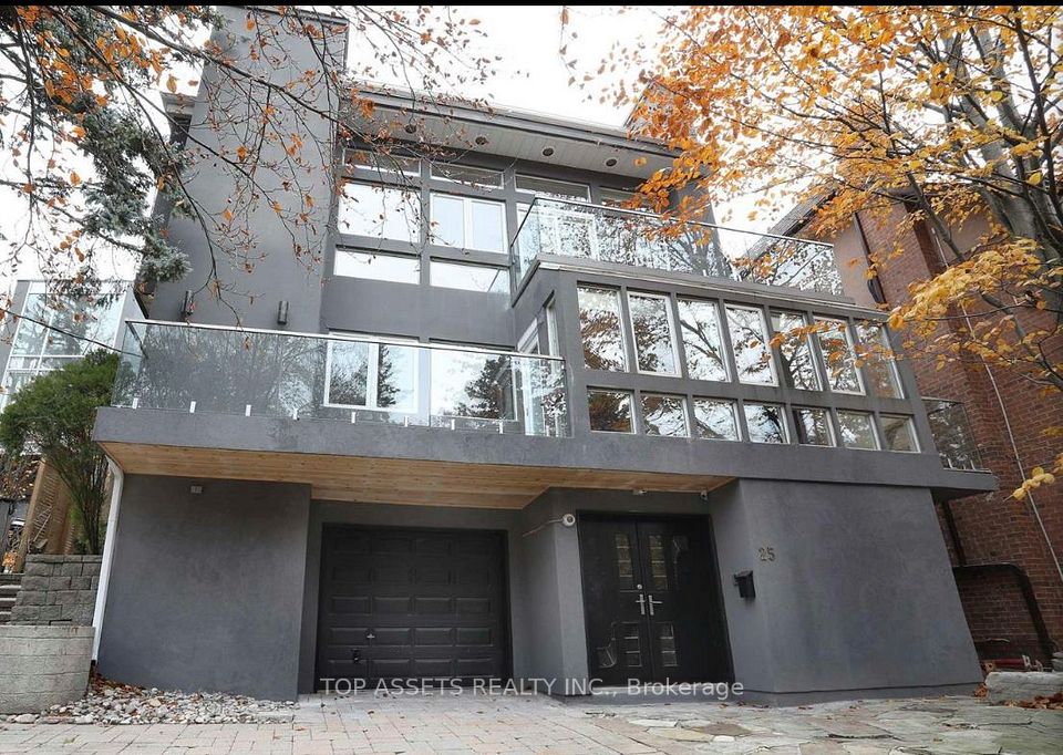 25 Fallingbrook Drive, Toronto, ON M1N 1B3