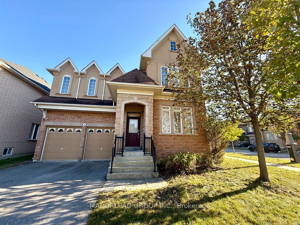 1 Morganfield Court, Richmond Hill, ON L4E 0S6