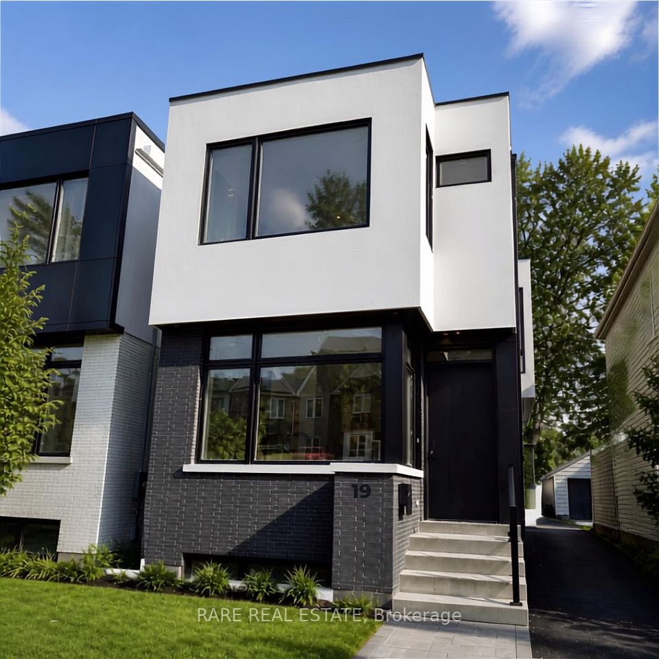 19 TWENTY-NINTH Street, Toronto, ON M8W 3A9